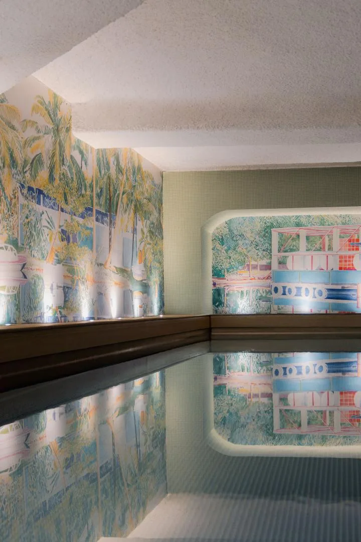 La piscine intérieure de Drawing House